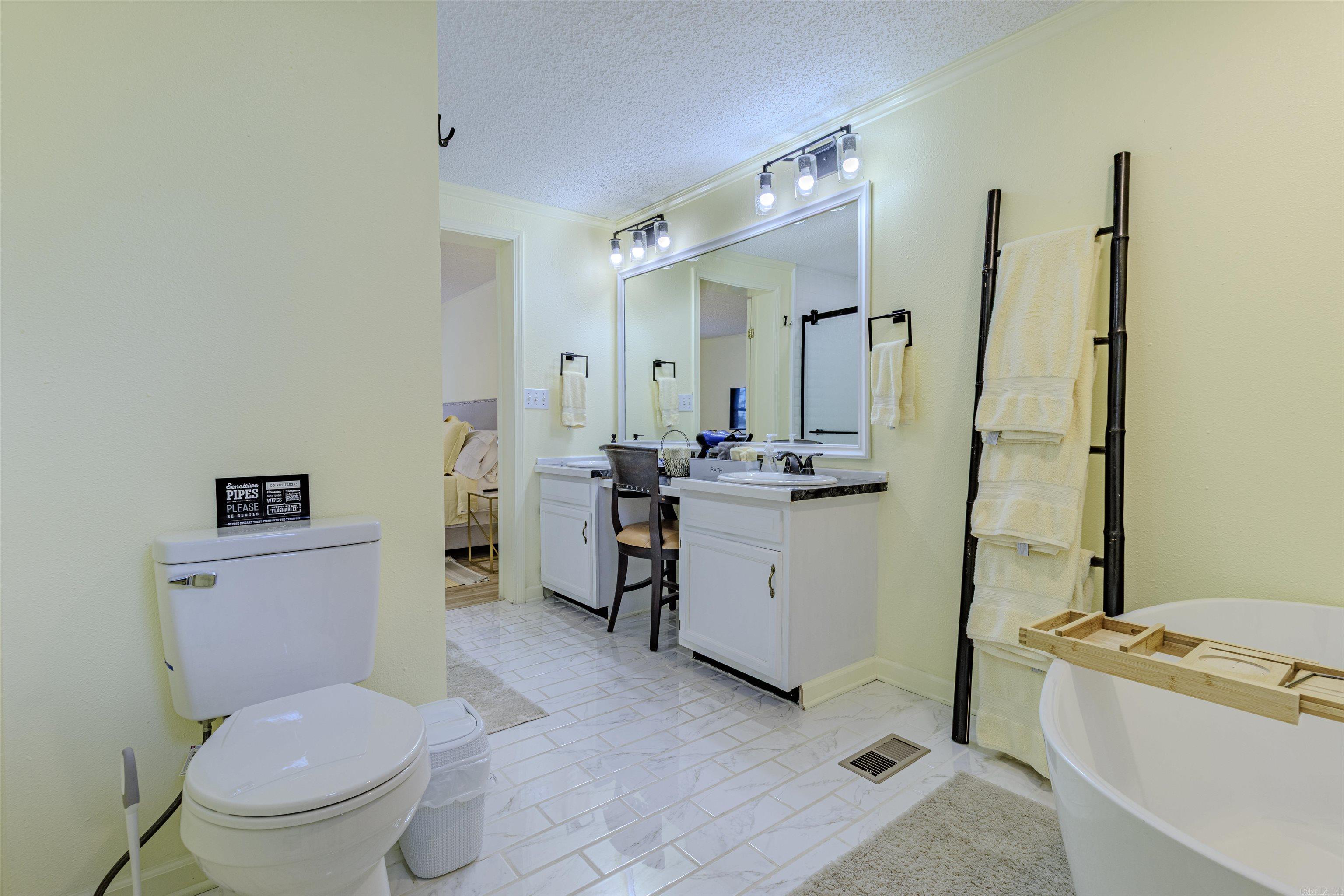 48 cr 959  Mountain Home, AR