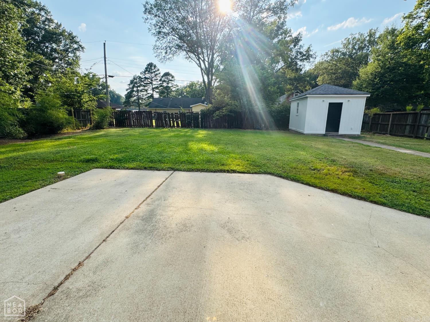1404 Chester Lane West Memphis, AR 72301