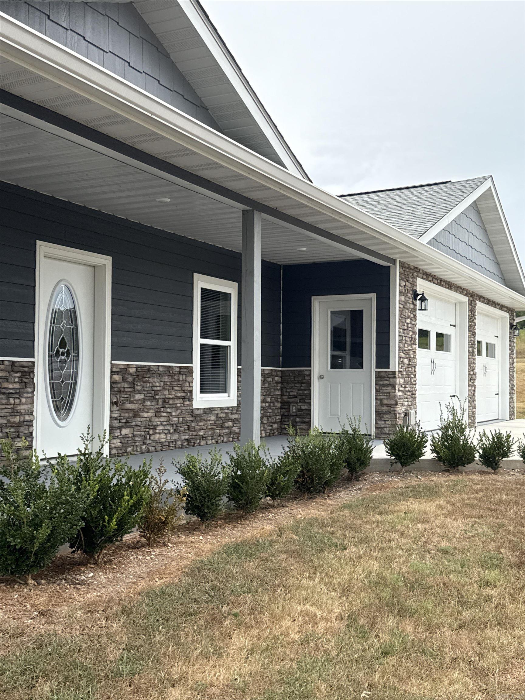 631 Spring Valley  Mammoth Spring, AR