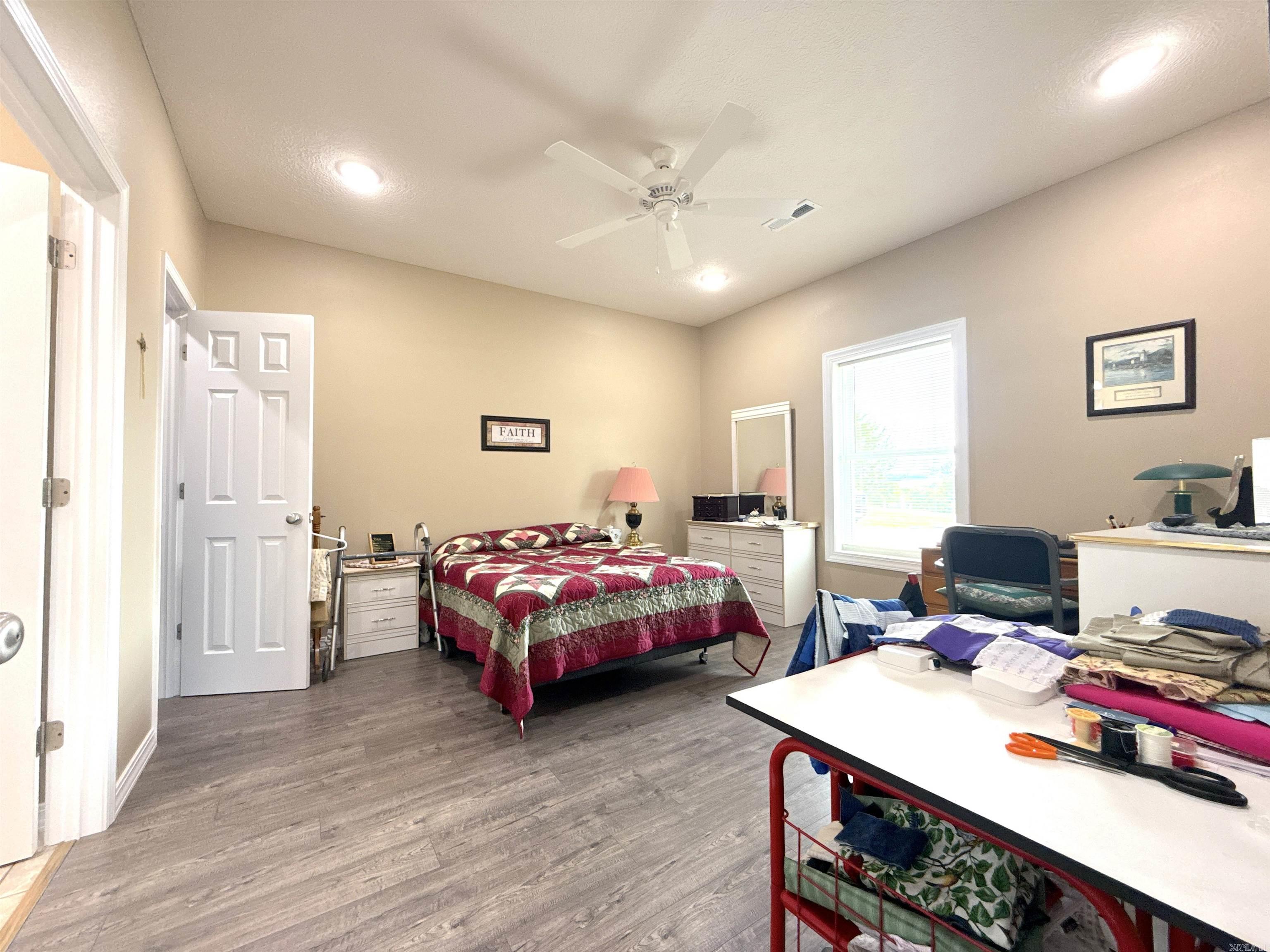 631 Spring Valley  Mammoth Spring, AR