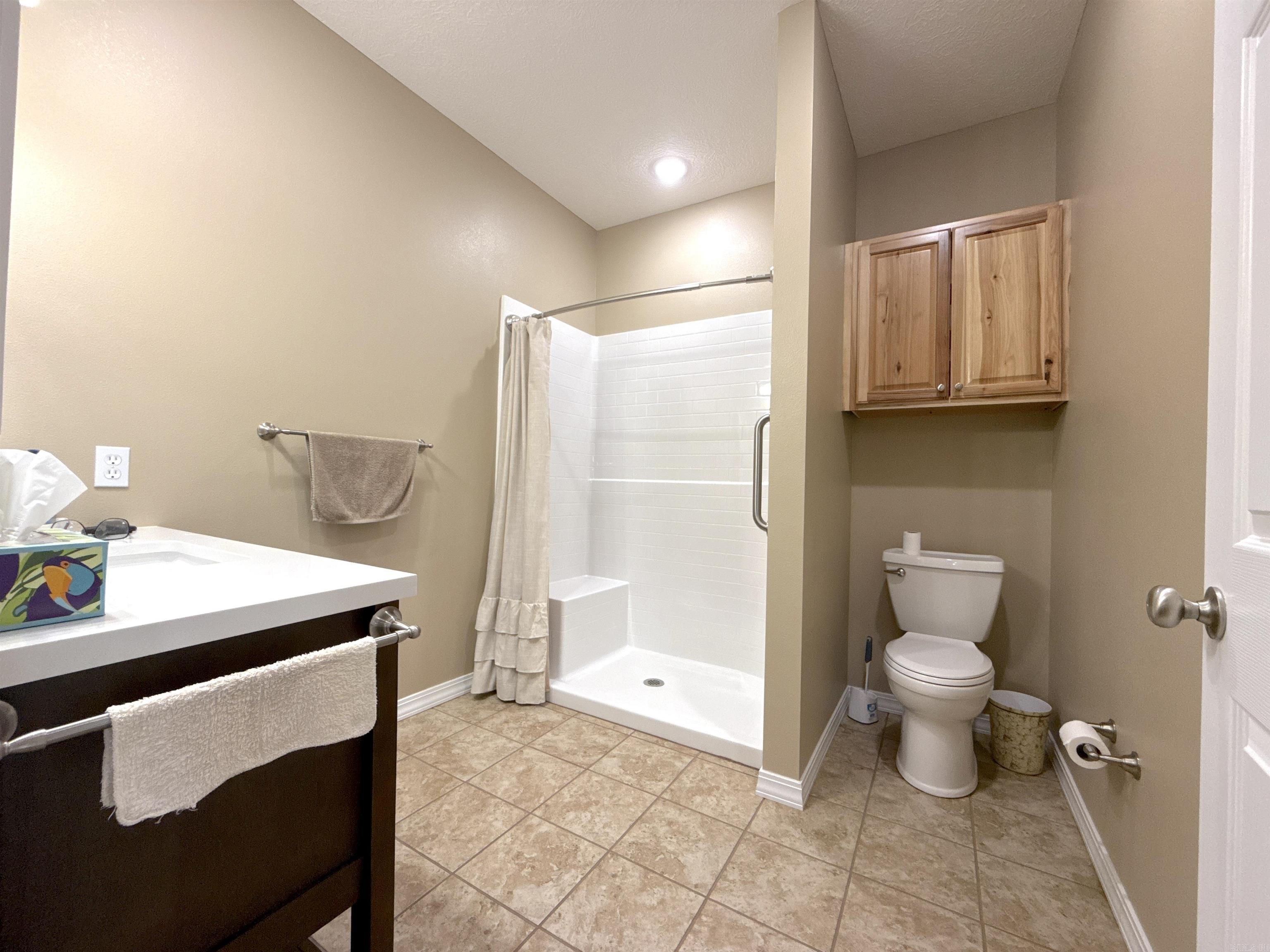 631 Spring Valley  Mammoth Spring, AR