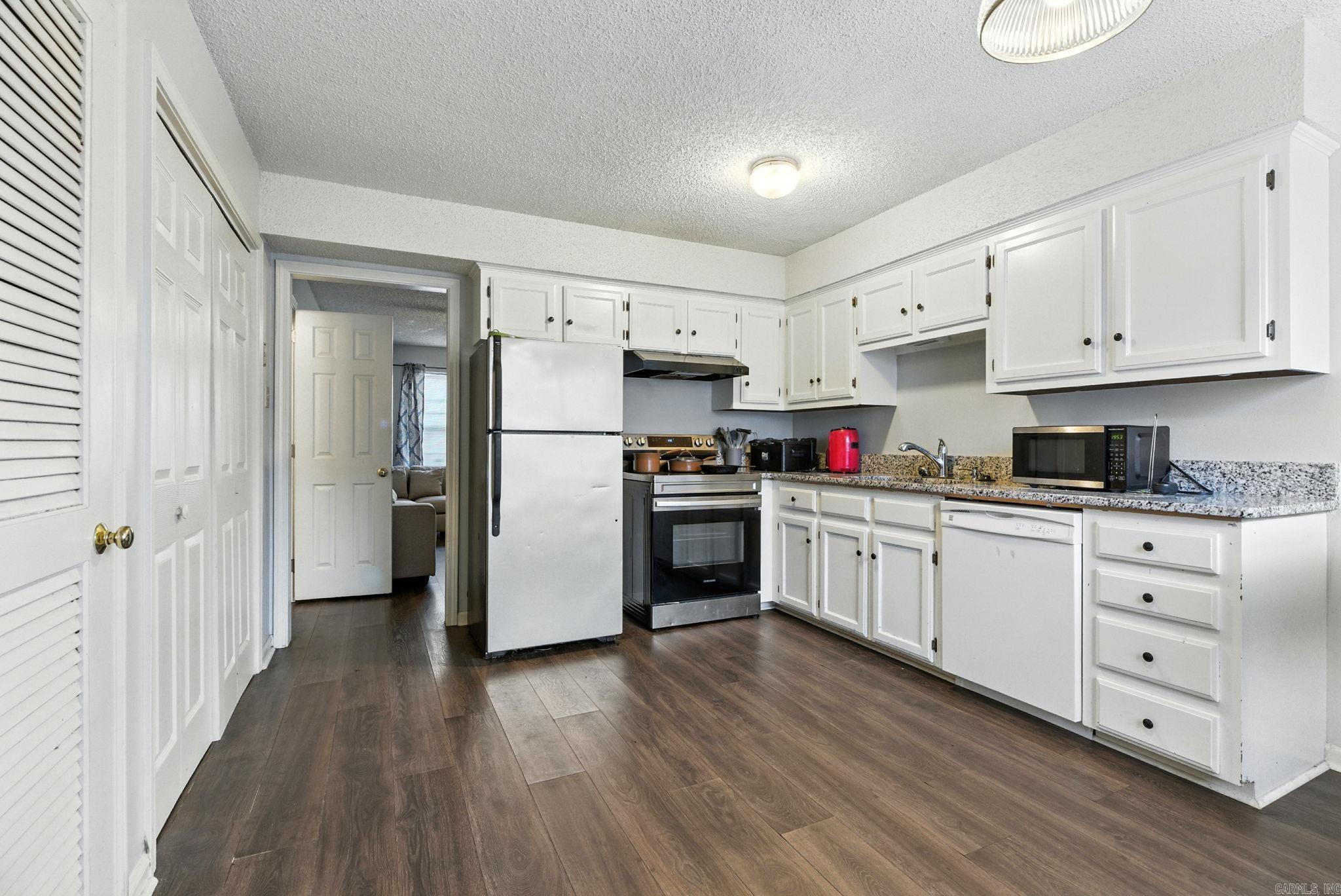1809 Reservoir Rd  Little Rock, AR