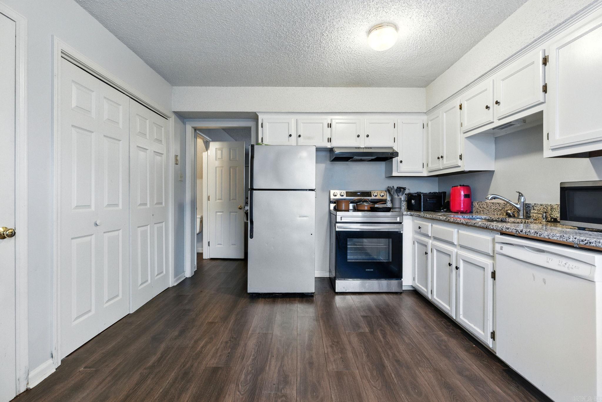 1809 Reservoir Rd  Little Rock, AR