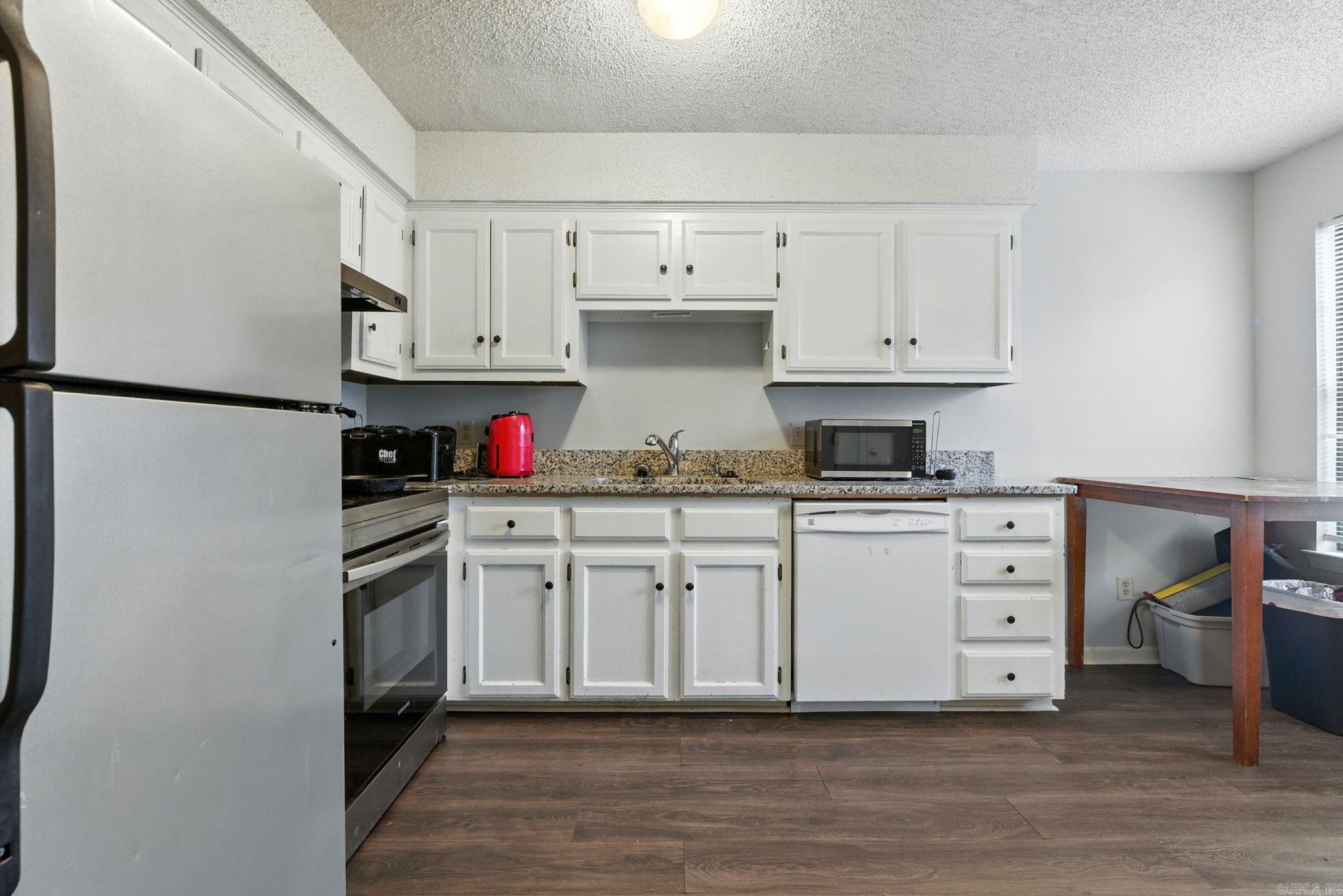 1809 Reservoir Rd  Little Rock, AR