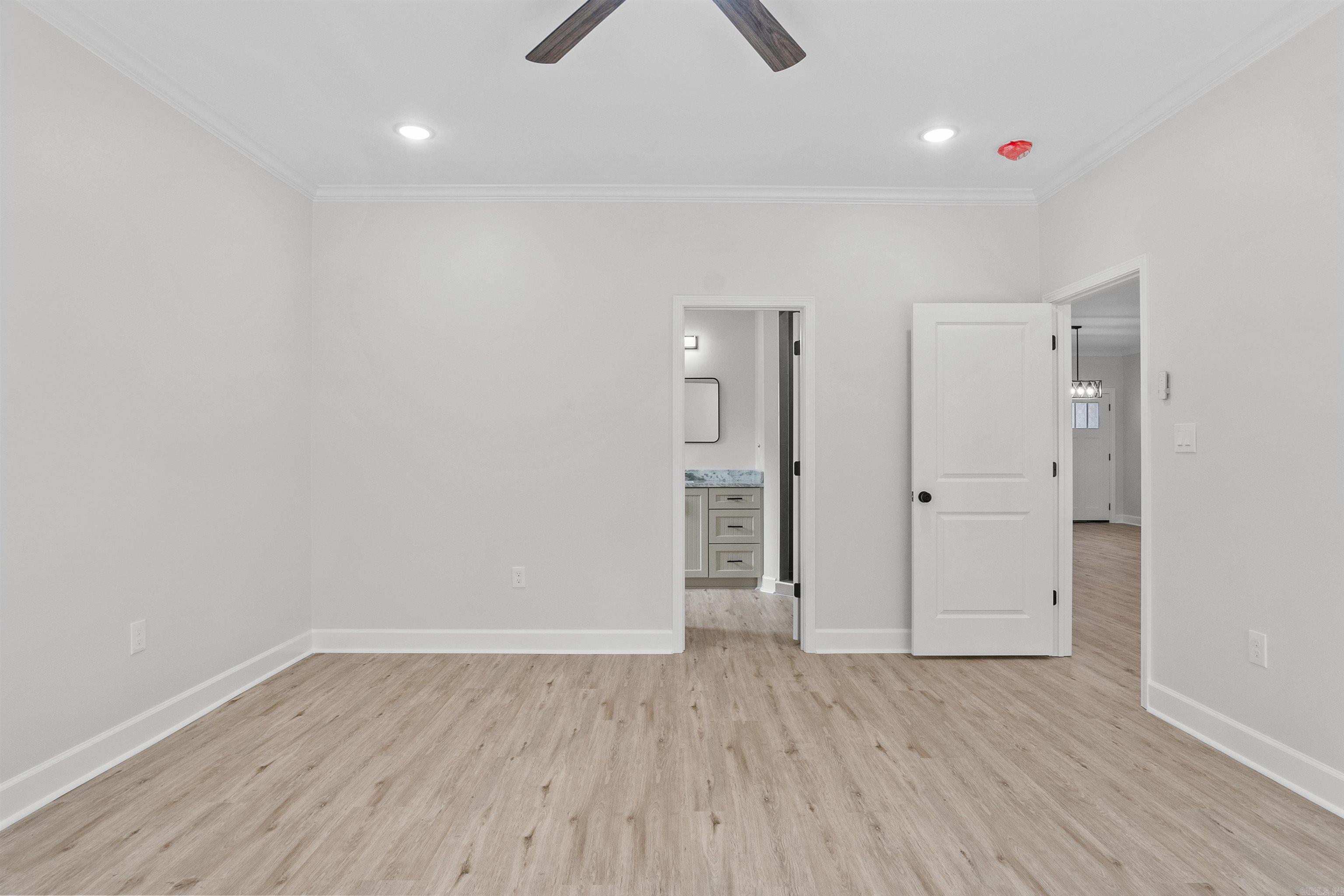 514 Madaleine  Austin, AR