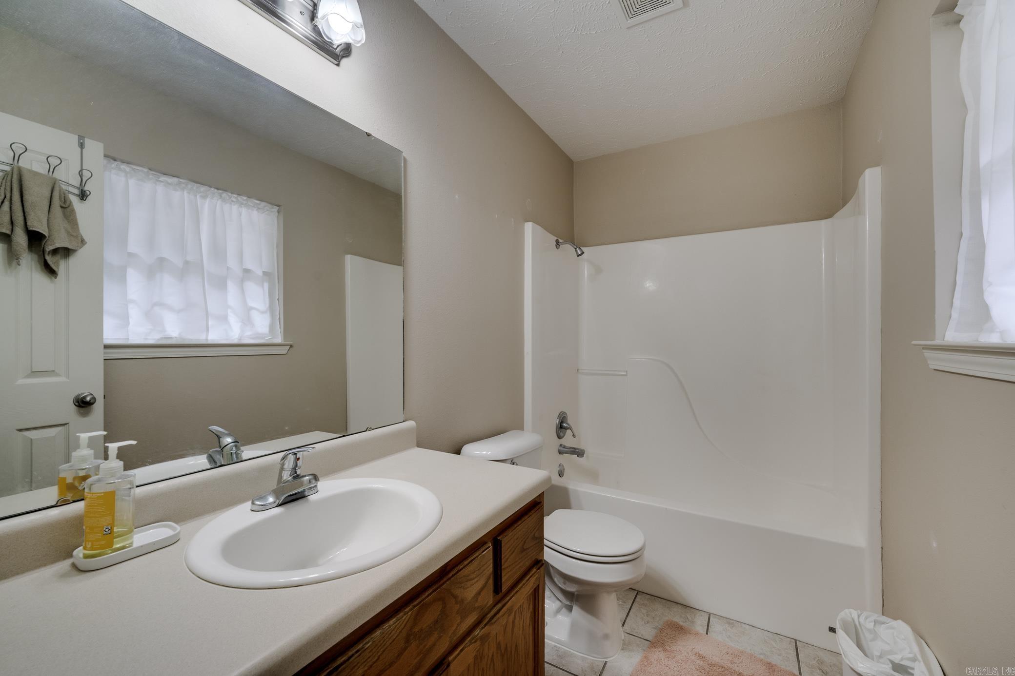 21 Linda Lane West  Vilonia, AR
