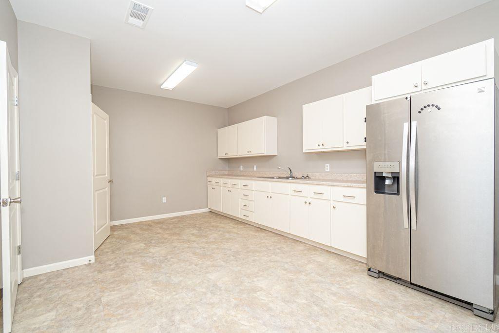 302 S School St  Dermott, AR