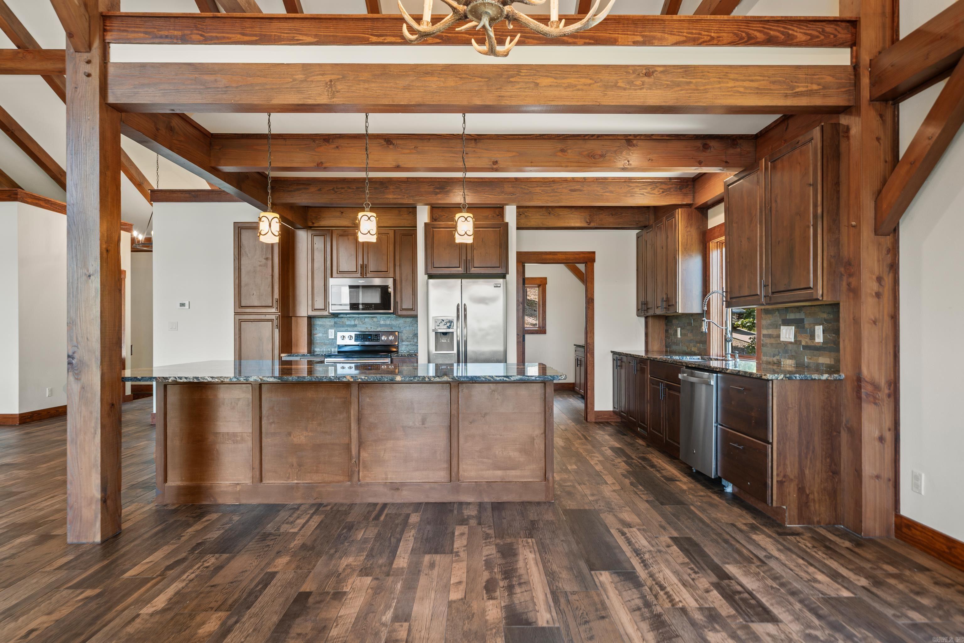 247 Woodview  Royal, AR