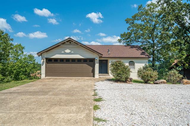 1411  Lakeshore  Hot Springs, AR