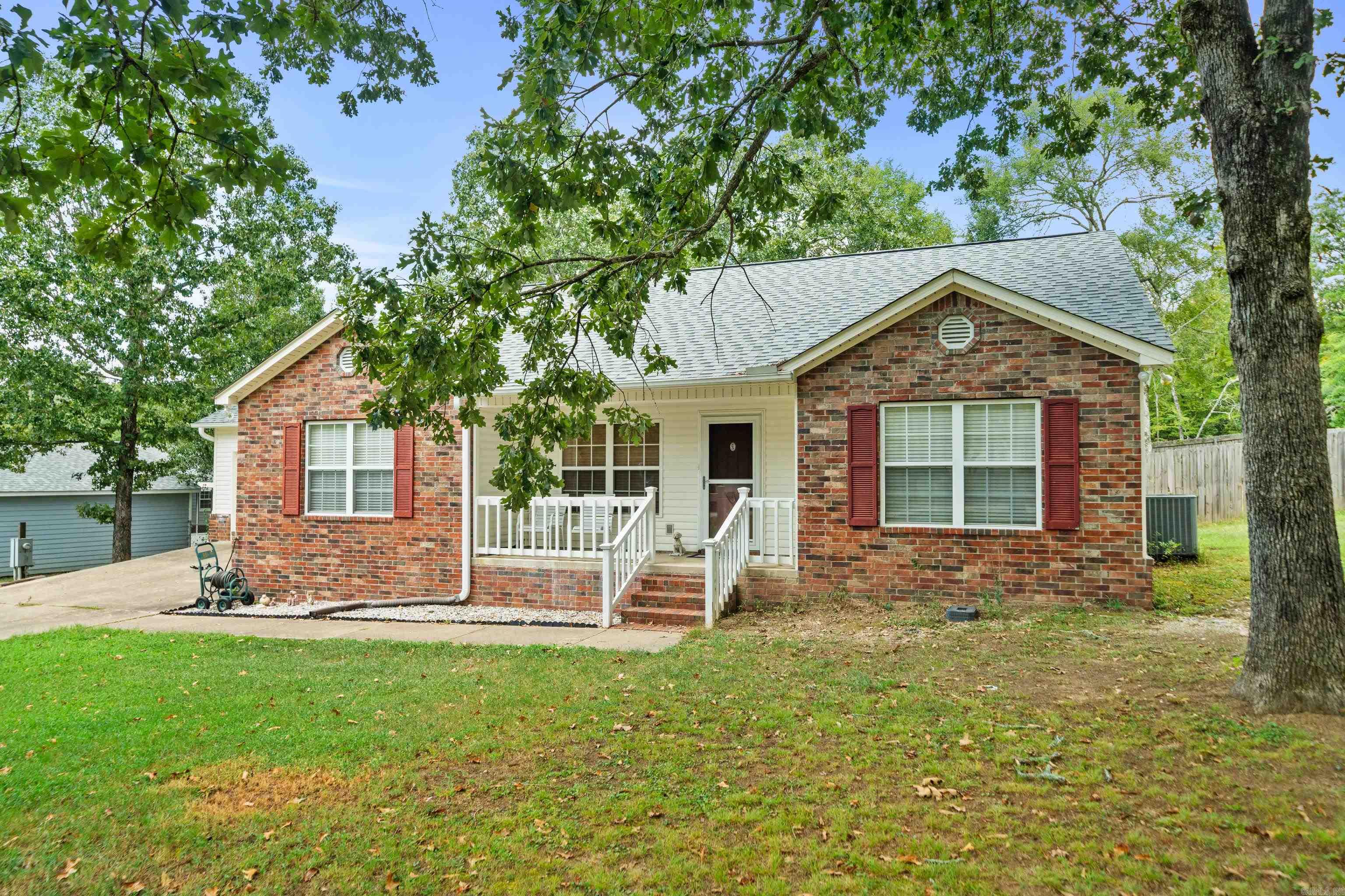 108 West Miracle  Hot Springs, AR
