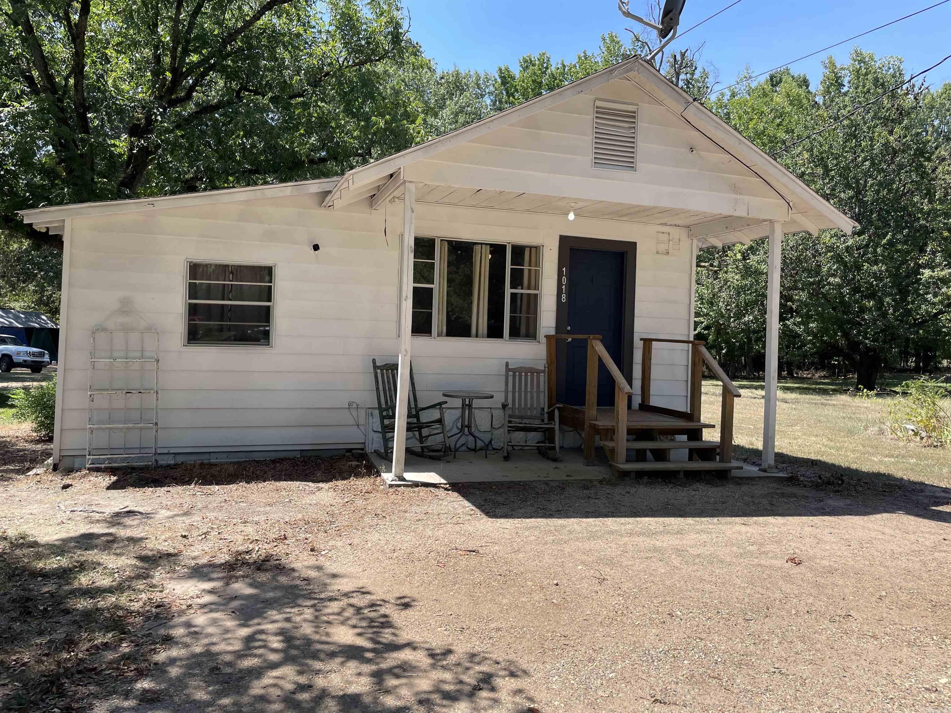 1018 S Martin  Warren, AR