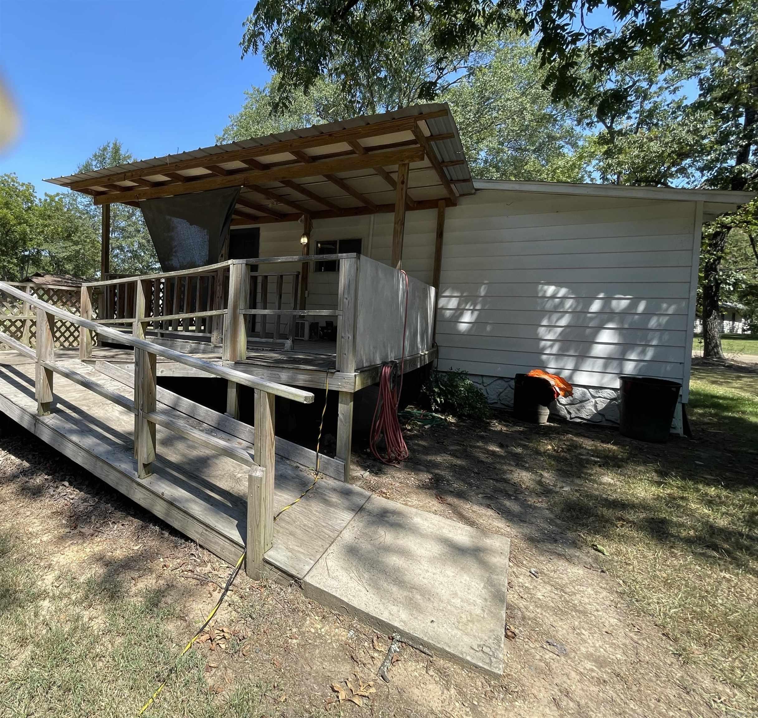 1018 S Martin  Warren, AR