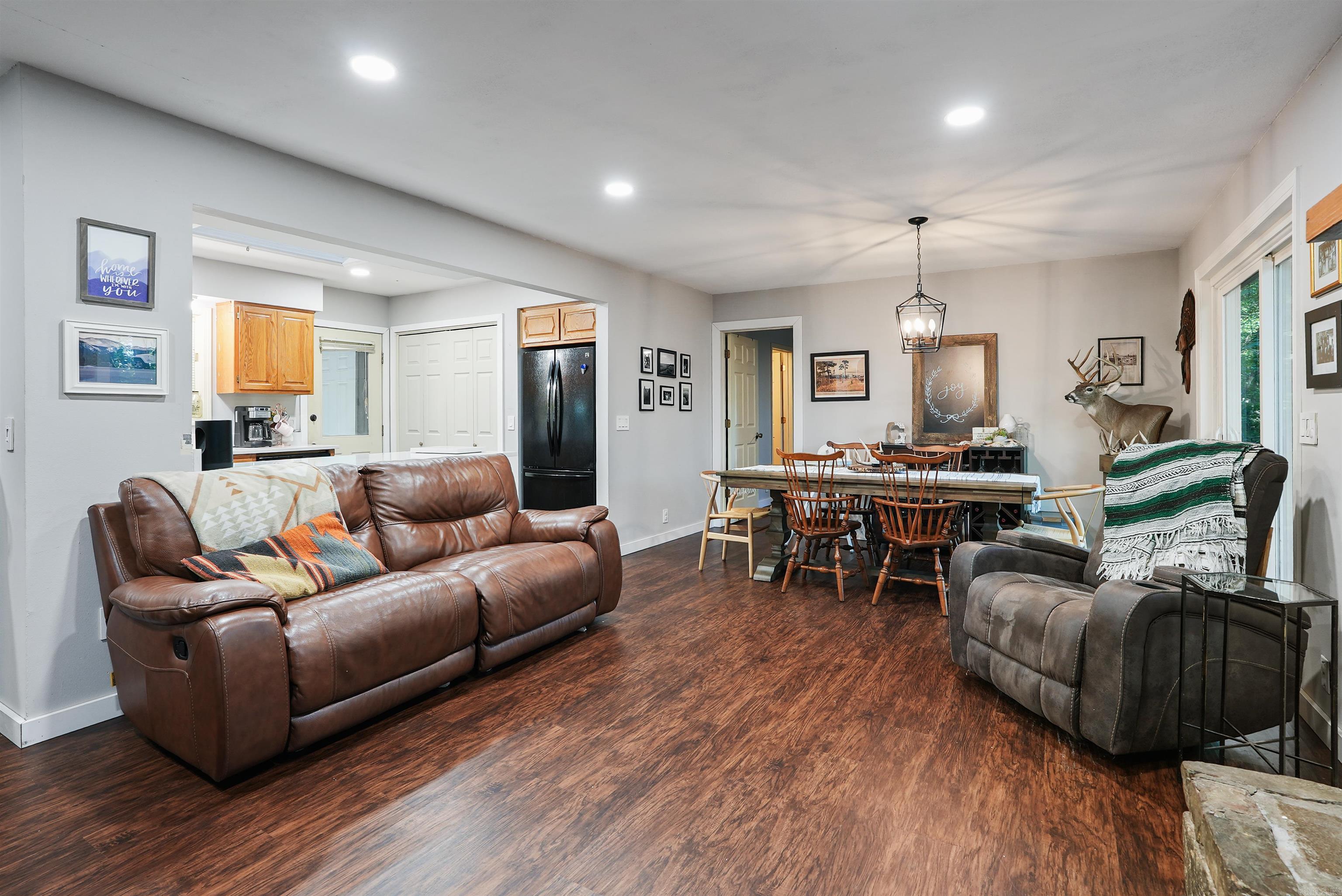 9 Trenza  Jessieville, AR