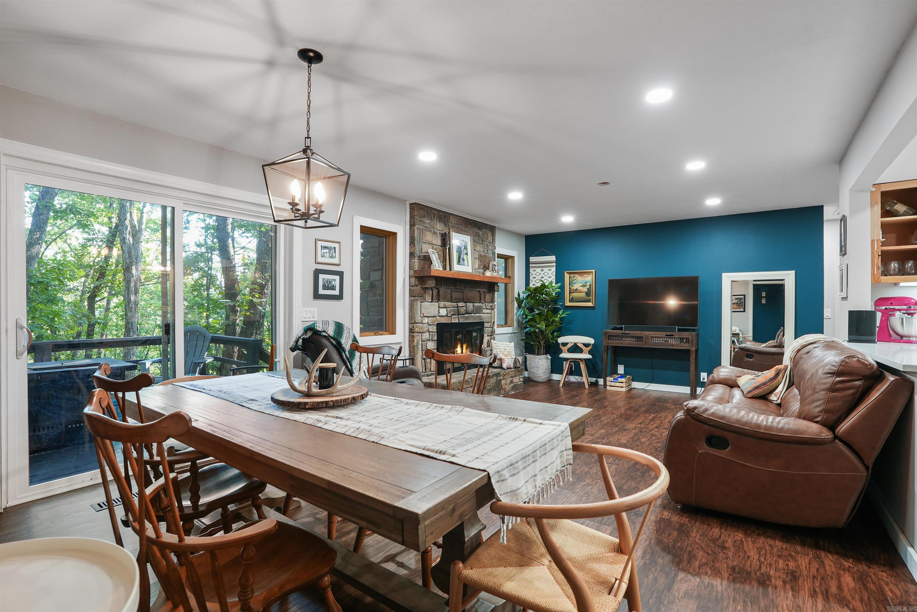 9 Trenza  Jessieville, AR