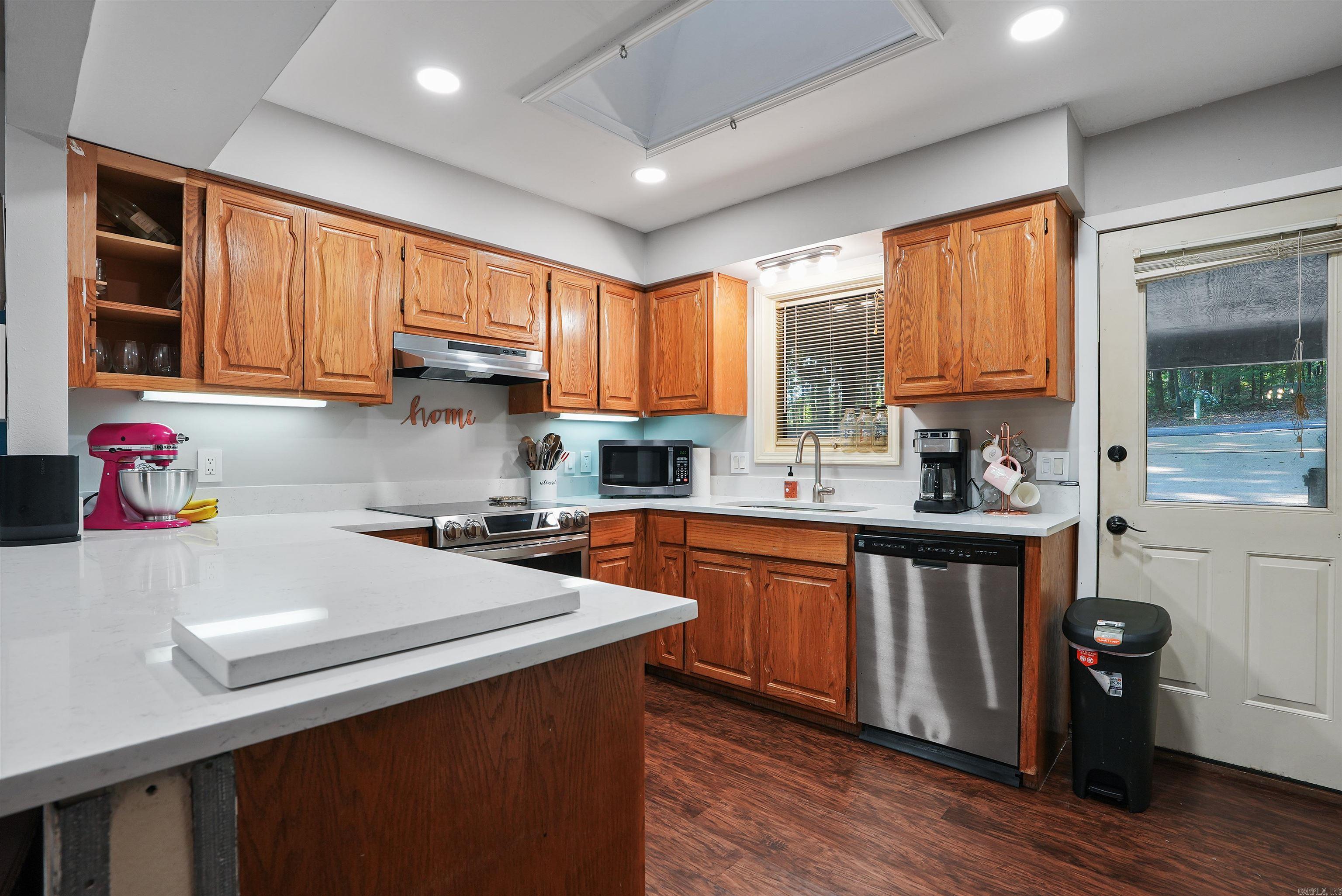 9 Trenza  Jessieville, AR