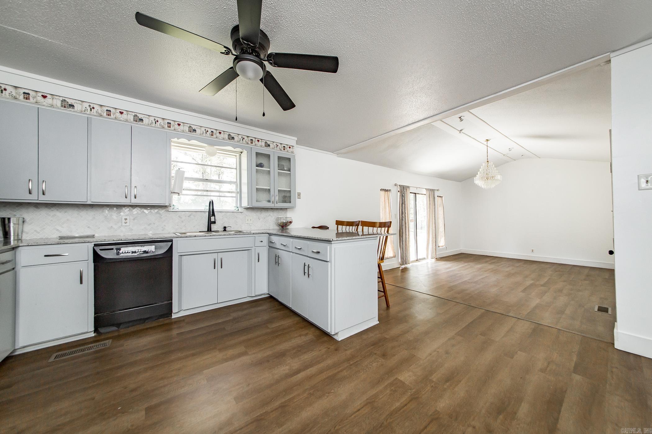 111 Rolling Acres  Pearcy, AR