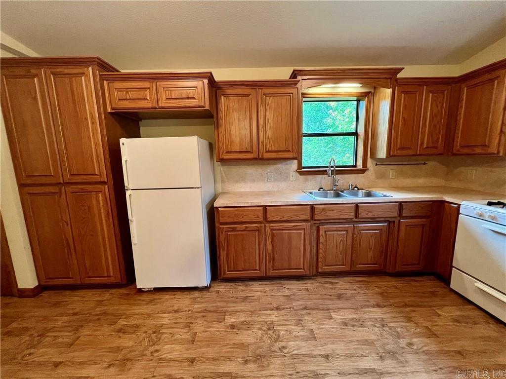 5454 Highway 21  Clarksville, AR