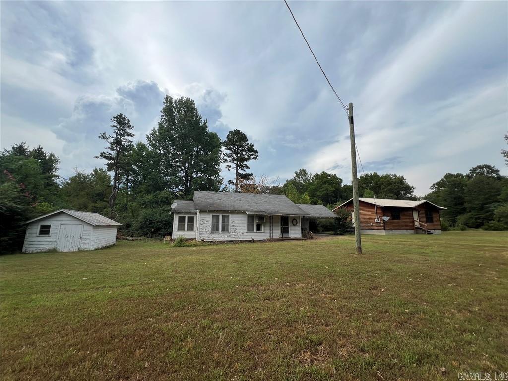 5454 Highway 21  Clarksville, AR