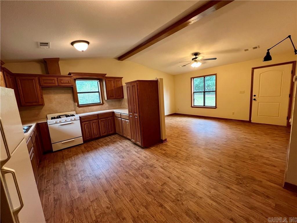 5454 Highway 21  Clarksville, AR