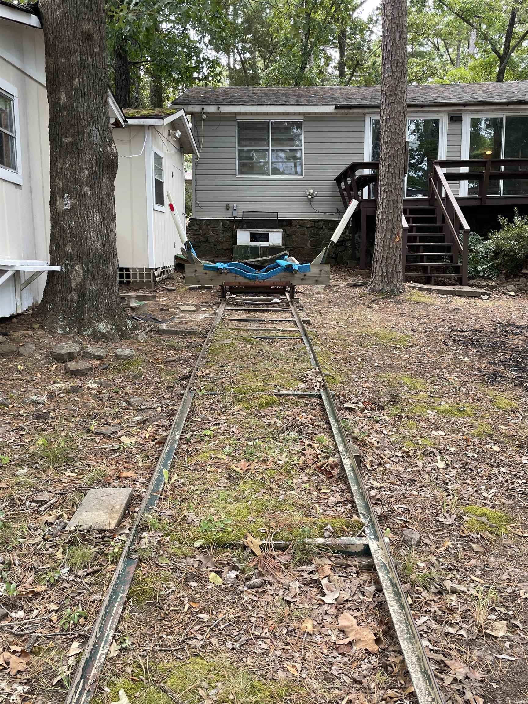 24 CEDAR Street Higden, AR 72067