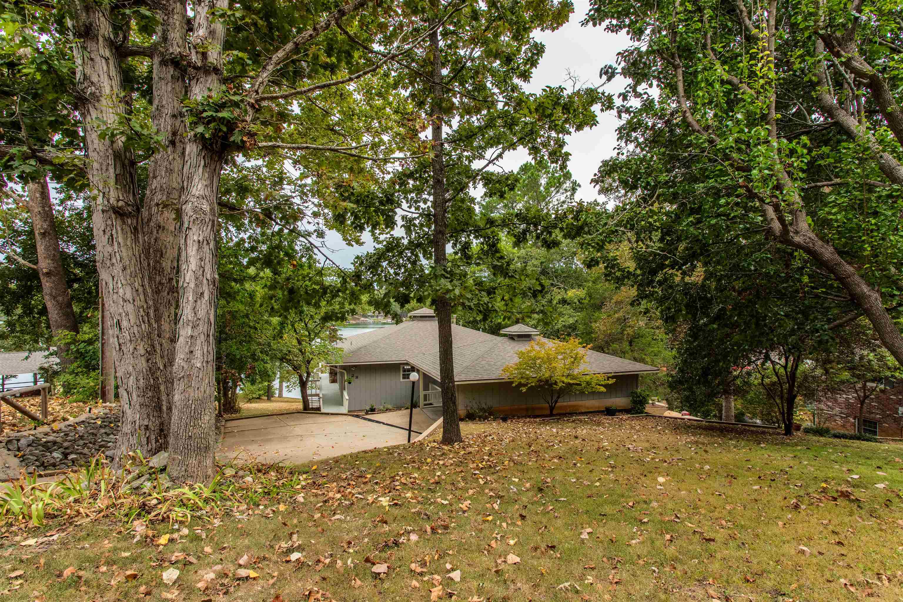 28 N Lakeshore Drive