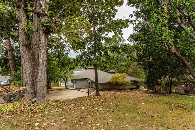 28 N Lakeshore  Cherokee Village, AR