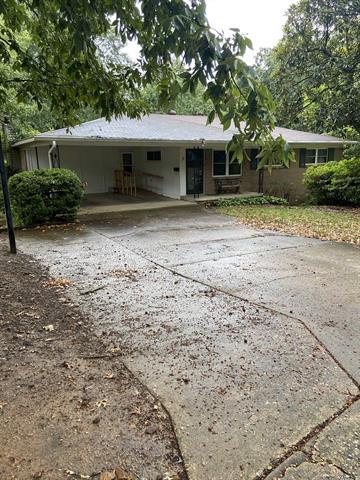3  Lorine  Little Rock, AR