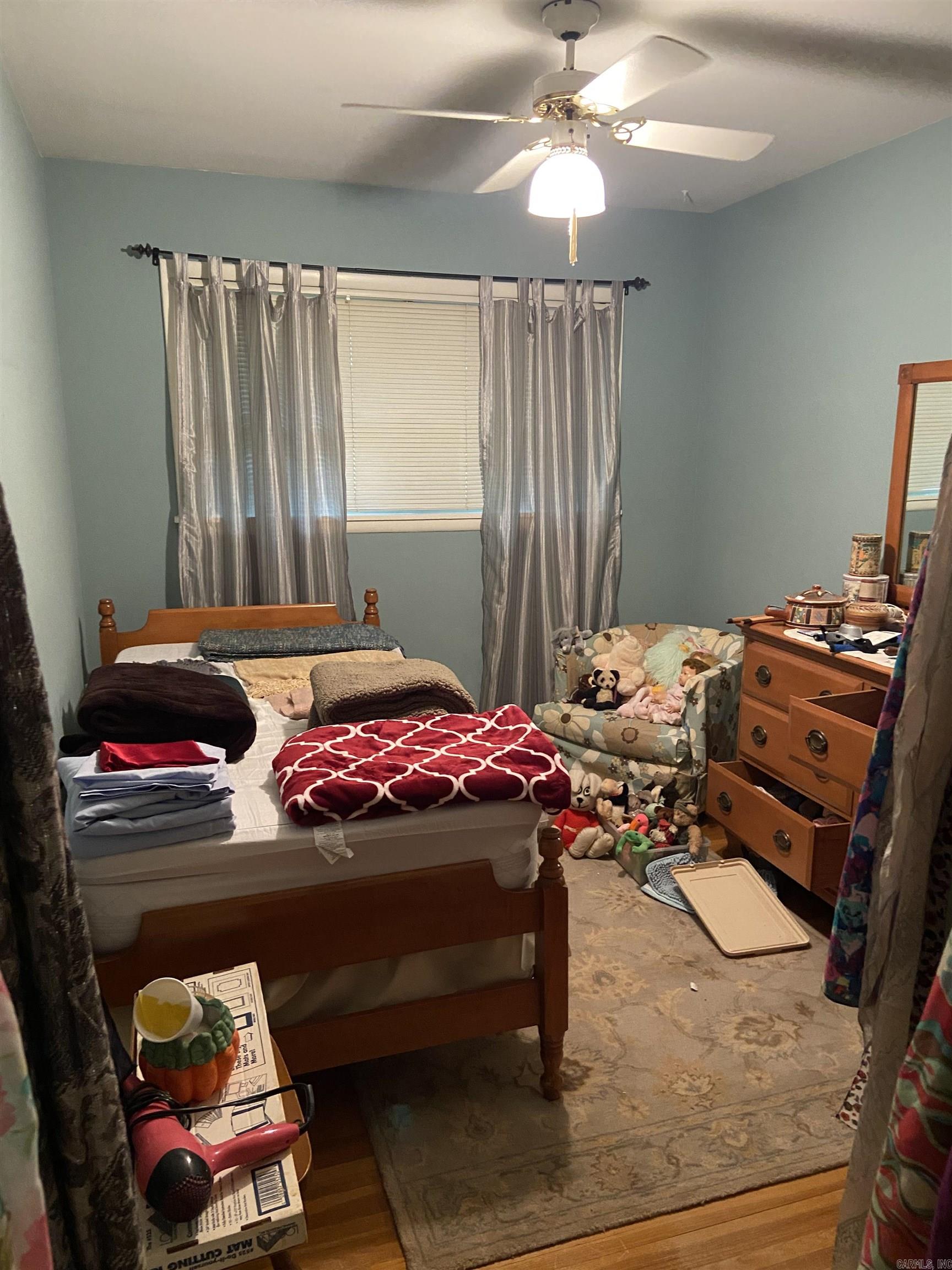 3 Lorine  Little Rock, AR