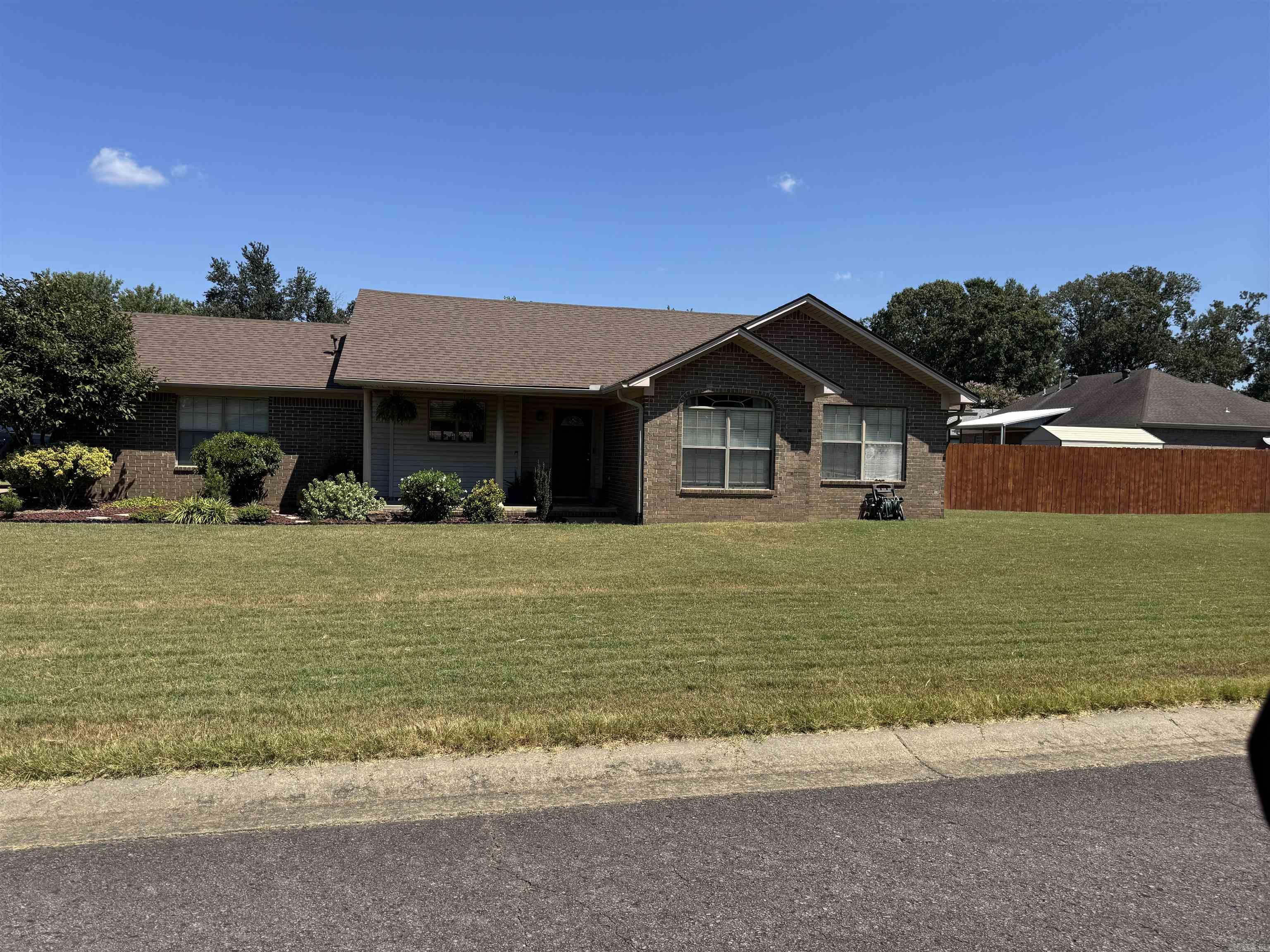 18 Silverado  Cabot, AR