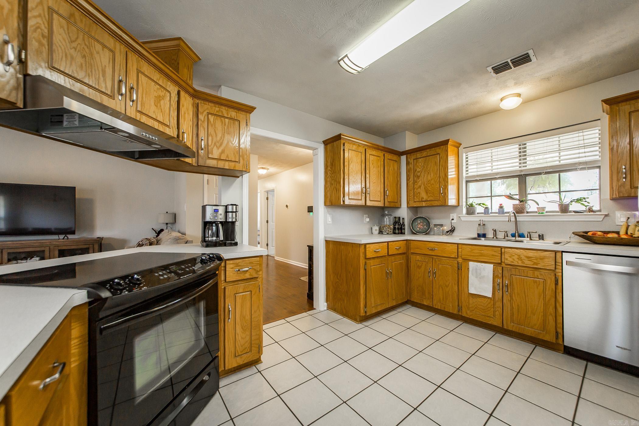 18 Silverado  Cabot, AR