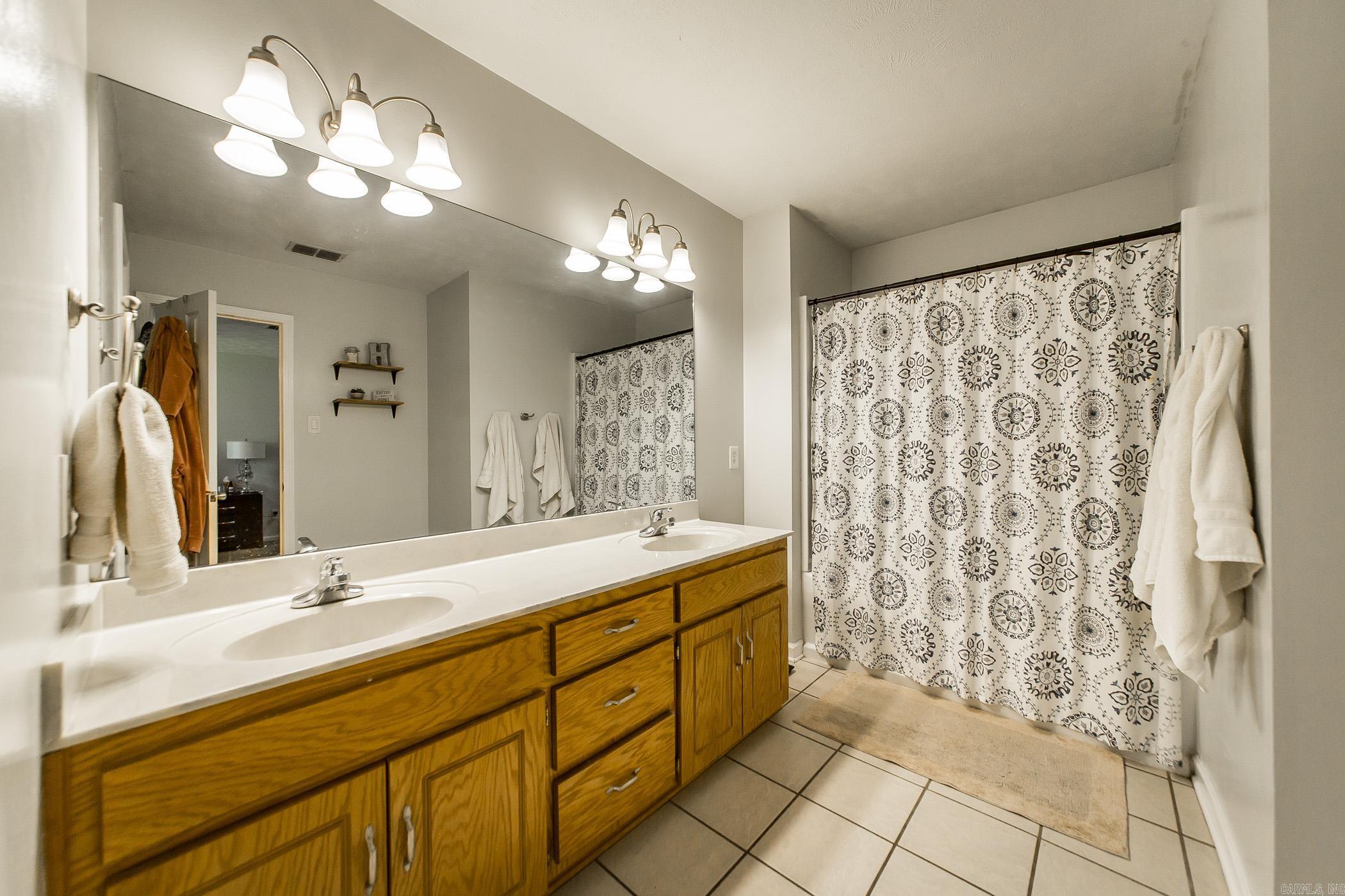 18 Silverado  Cabot, AR