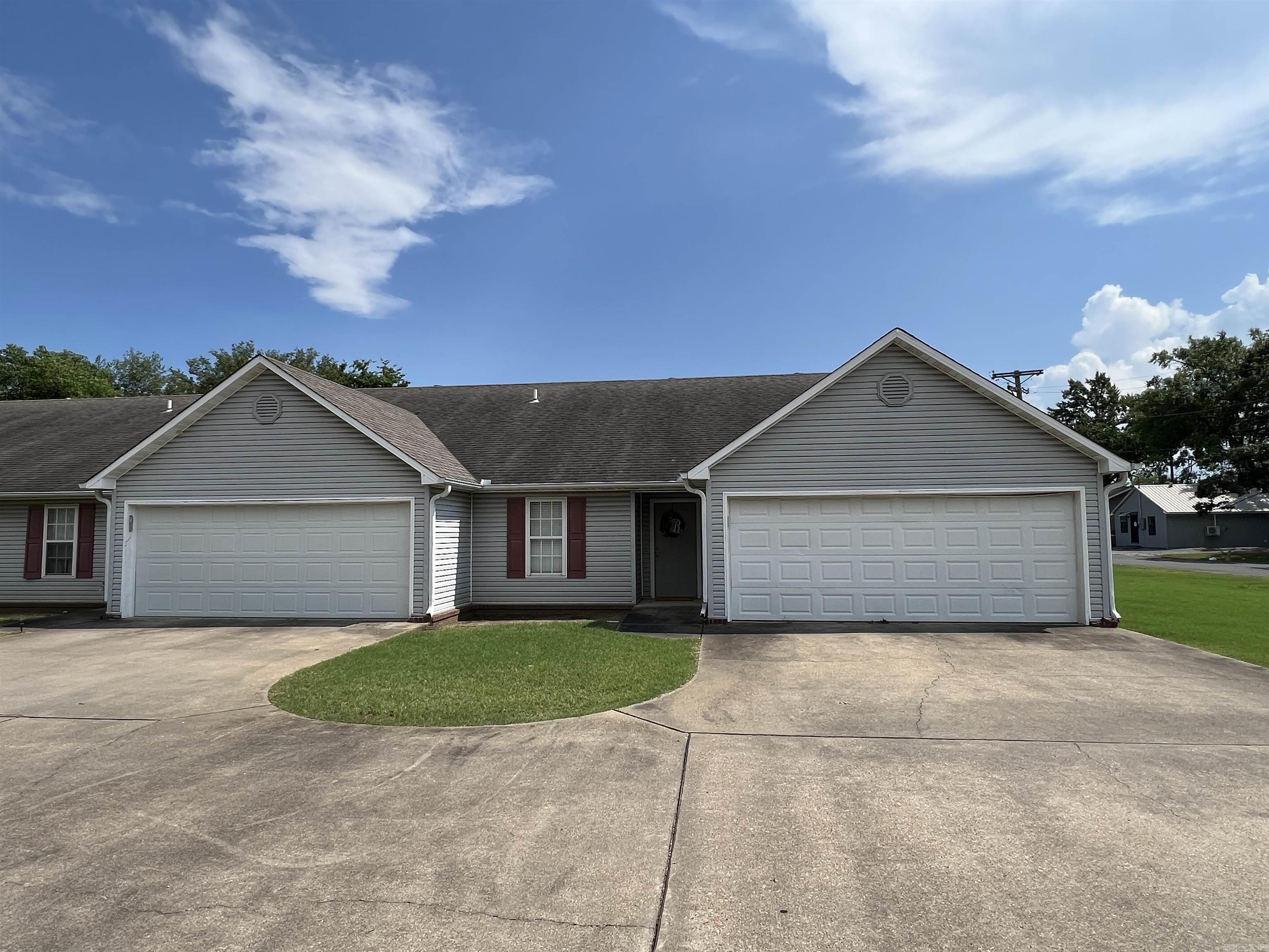 106 Leggett  Jonesboro, AR