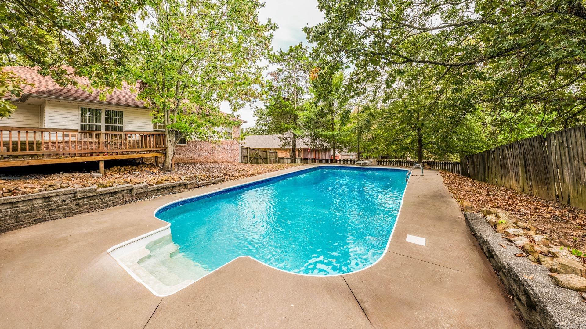 1665 Highpoint Conway, AR 72034