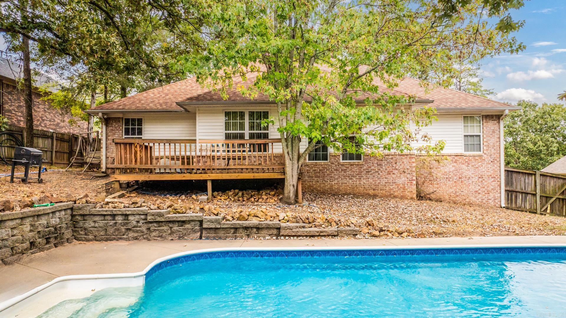 1665 Highpoint Conway, AR 72034