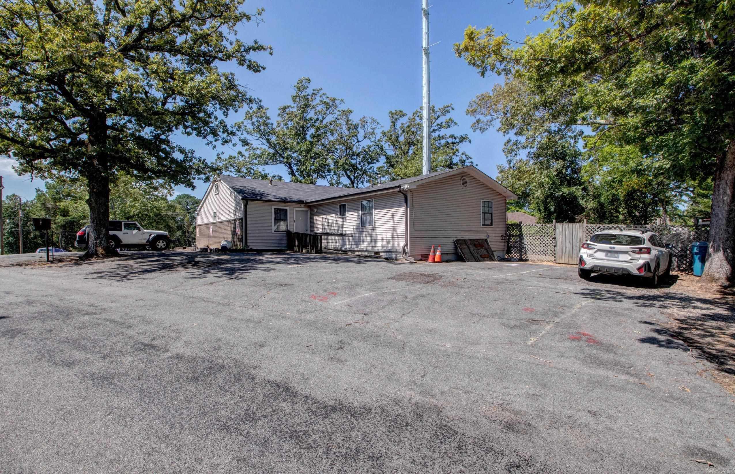 8424 Kanis  Little Rock, AR