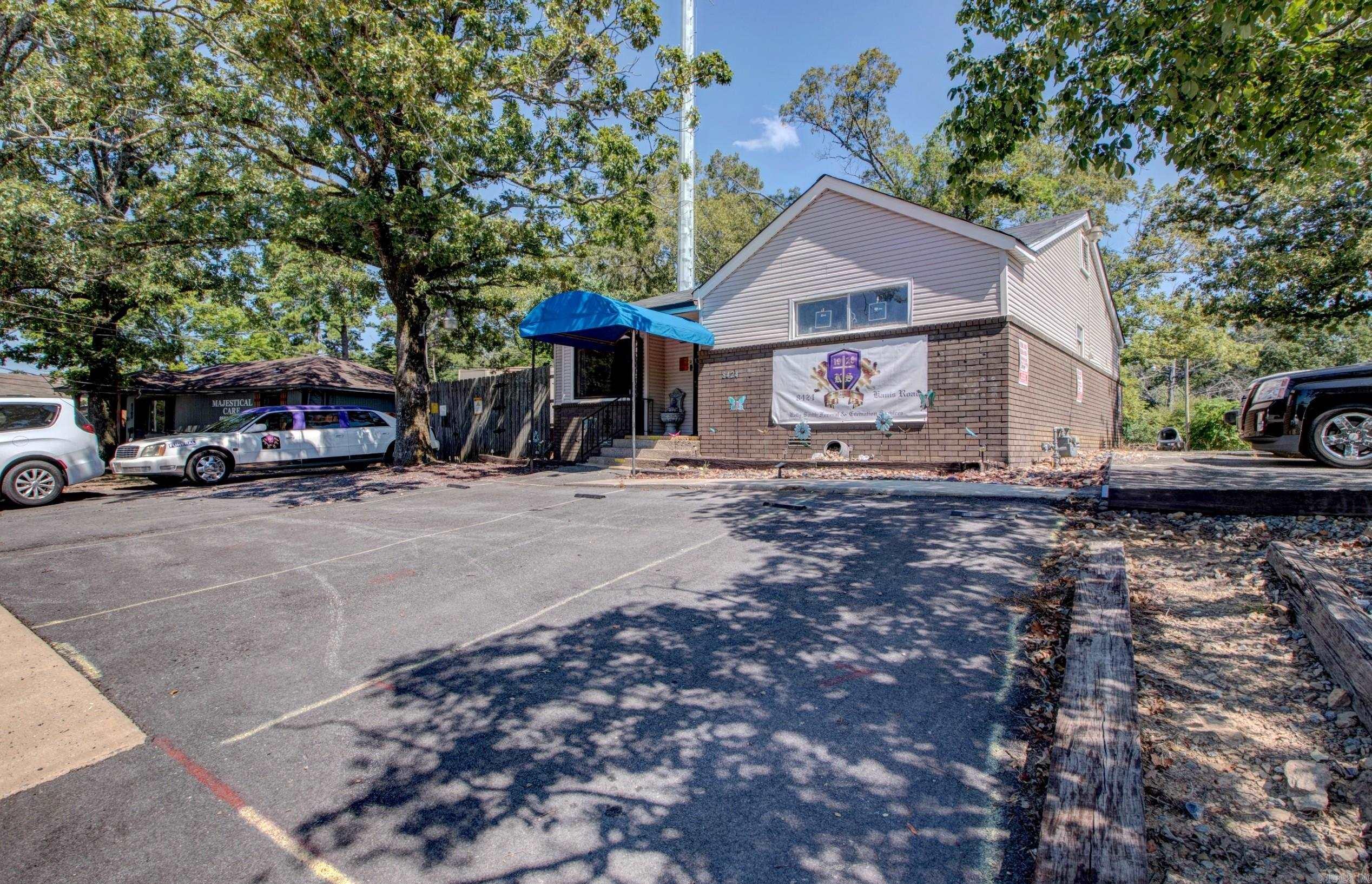 8424 Kanis  Little Rock, AR