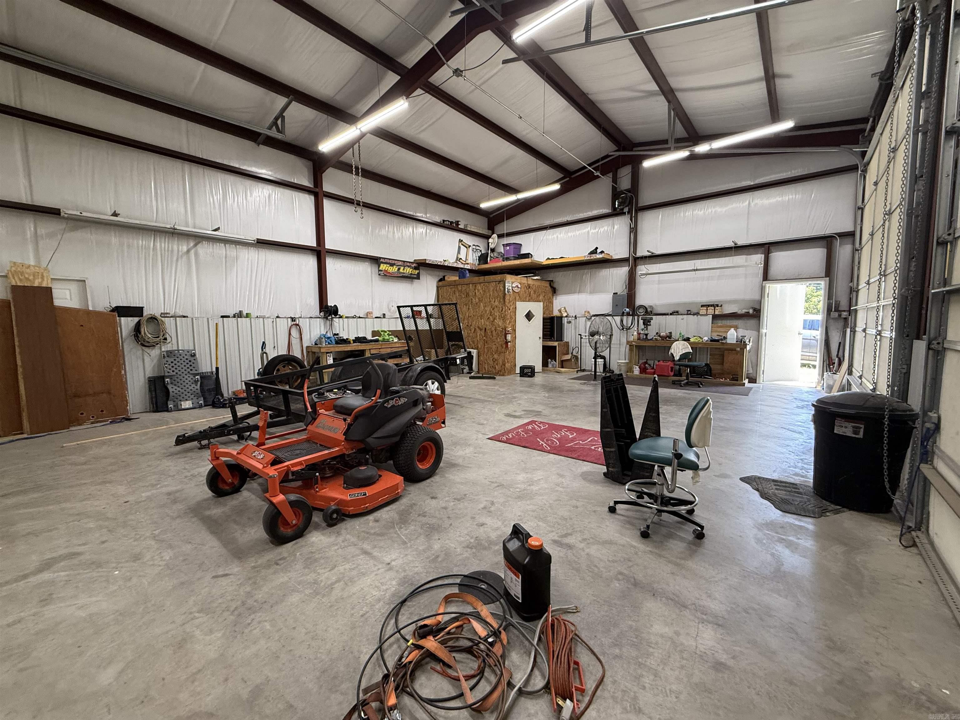 6425 Highway 24  Chidester, AR