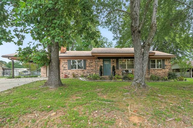 211  Adams street N  Mena, AR