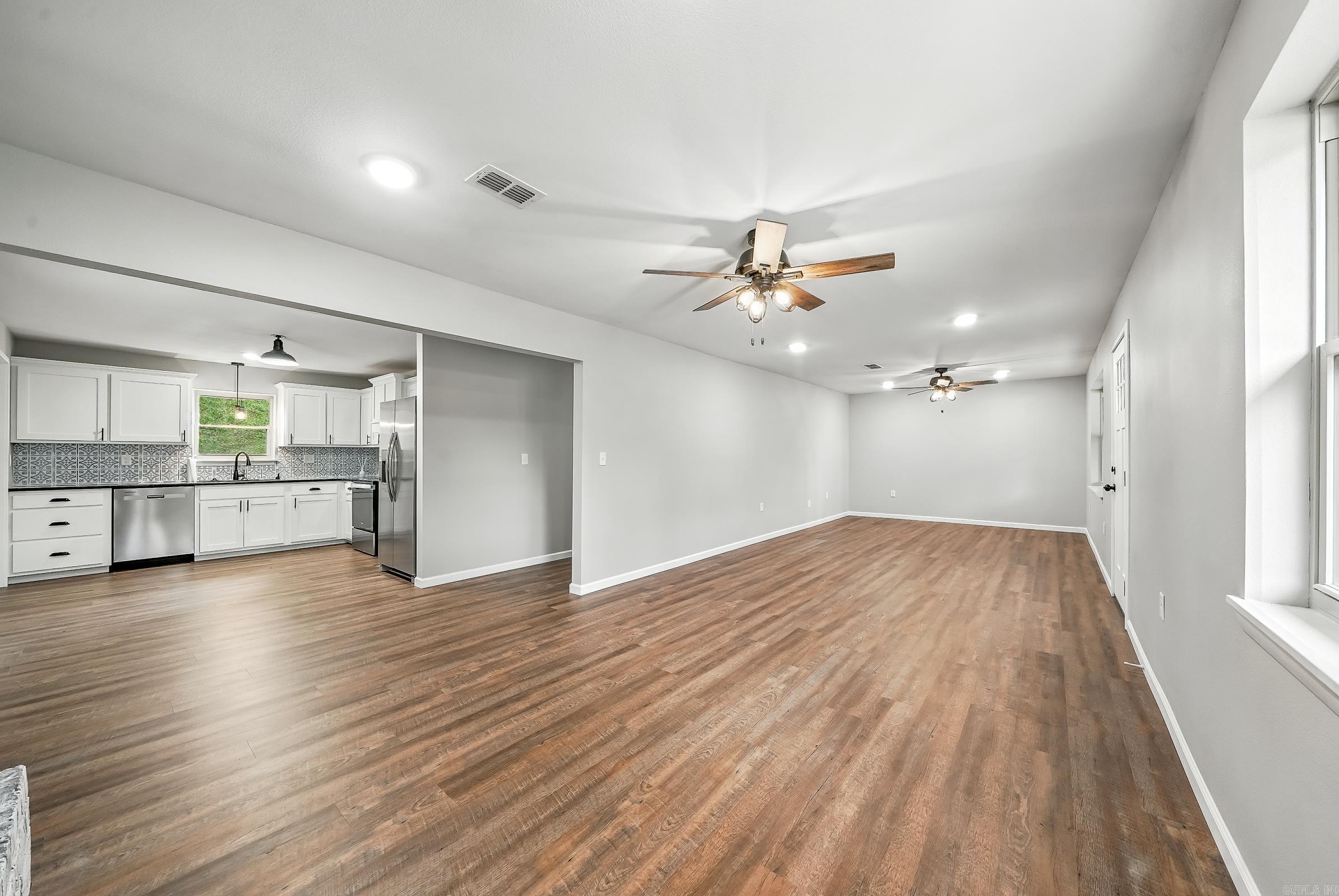 211 Adams street N  Mena, AR