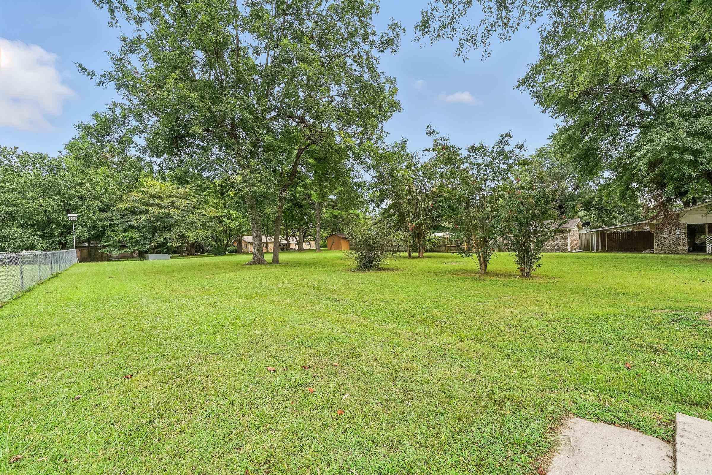 211 Adams street N  Mena, AR