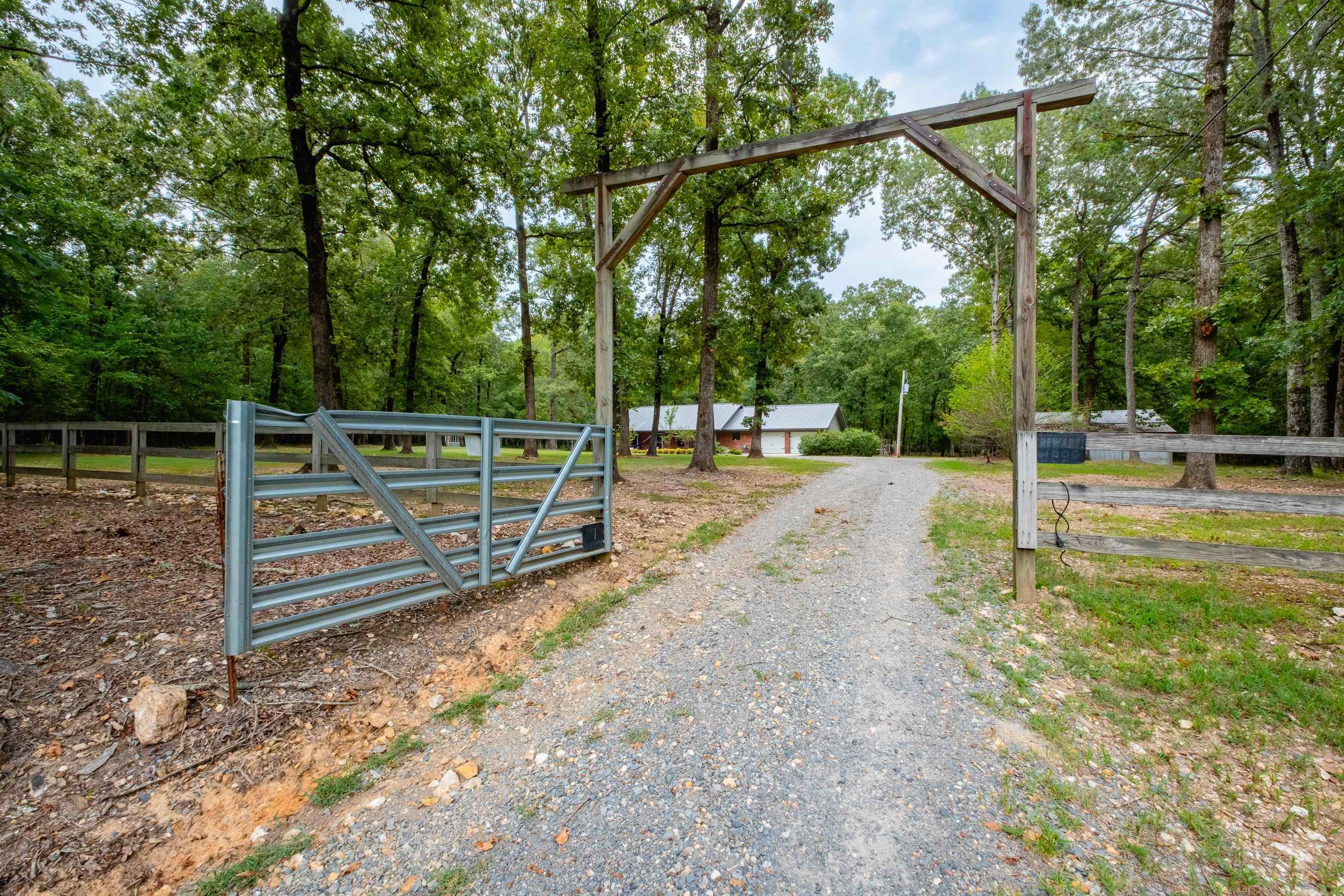 20201 Running Creek Dr  Little Rock, AR