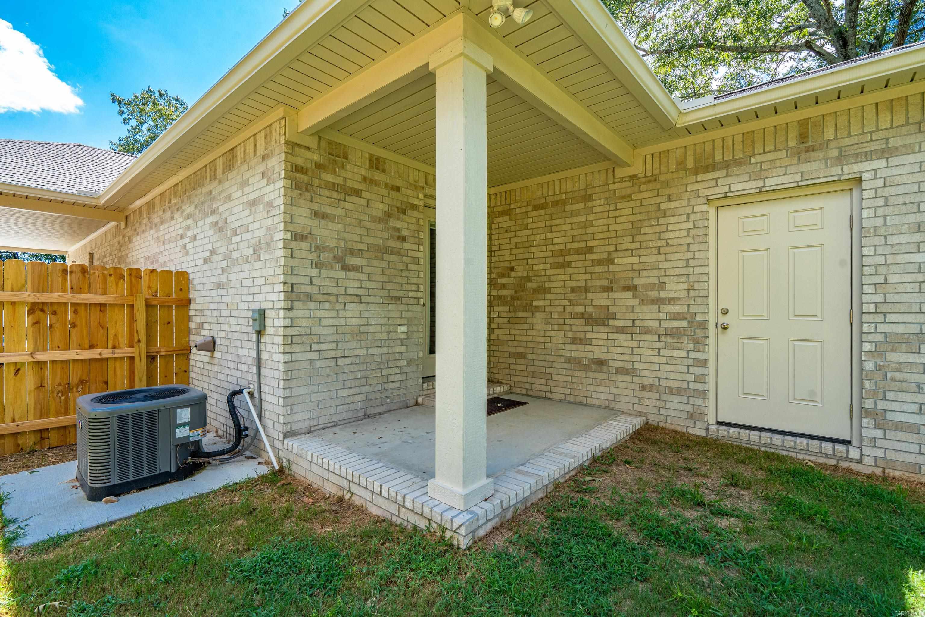 601 Trivista Left  Hot Springs, AR
