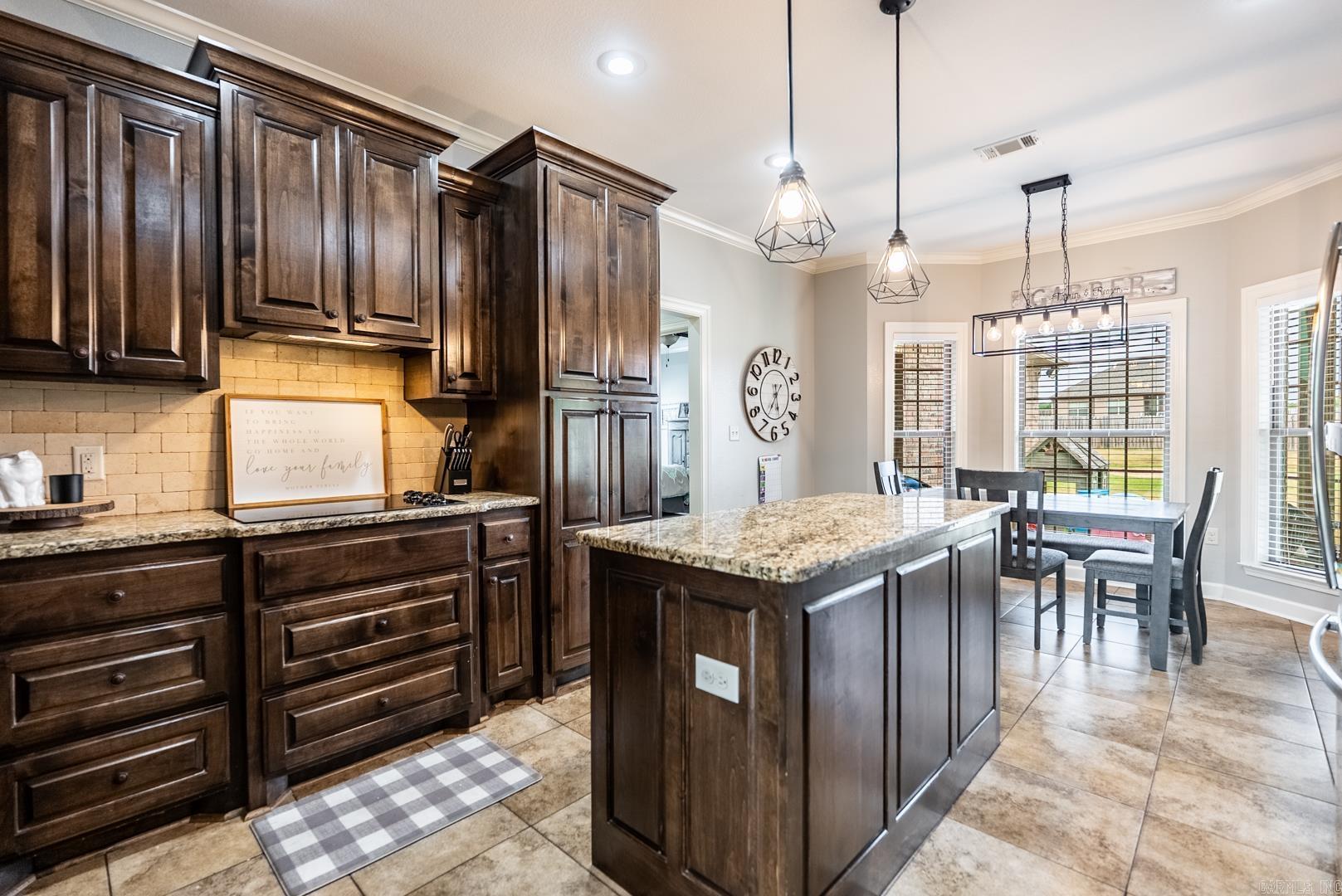 38 Colt Loop  Greenbrier, AR