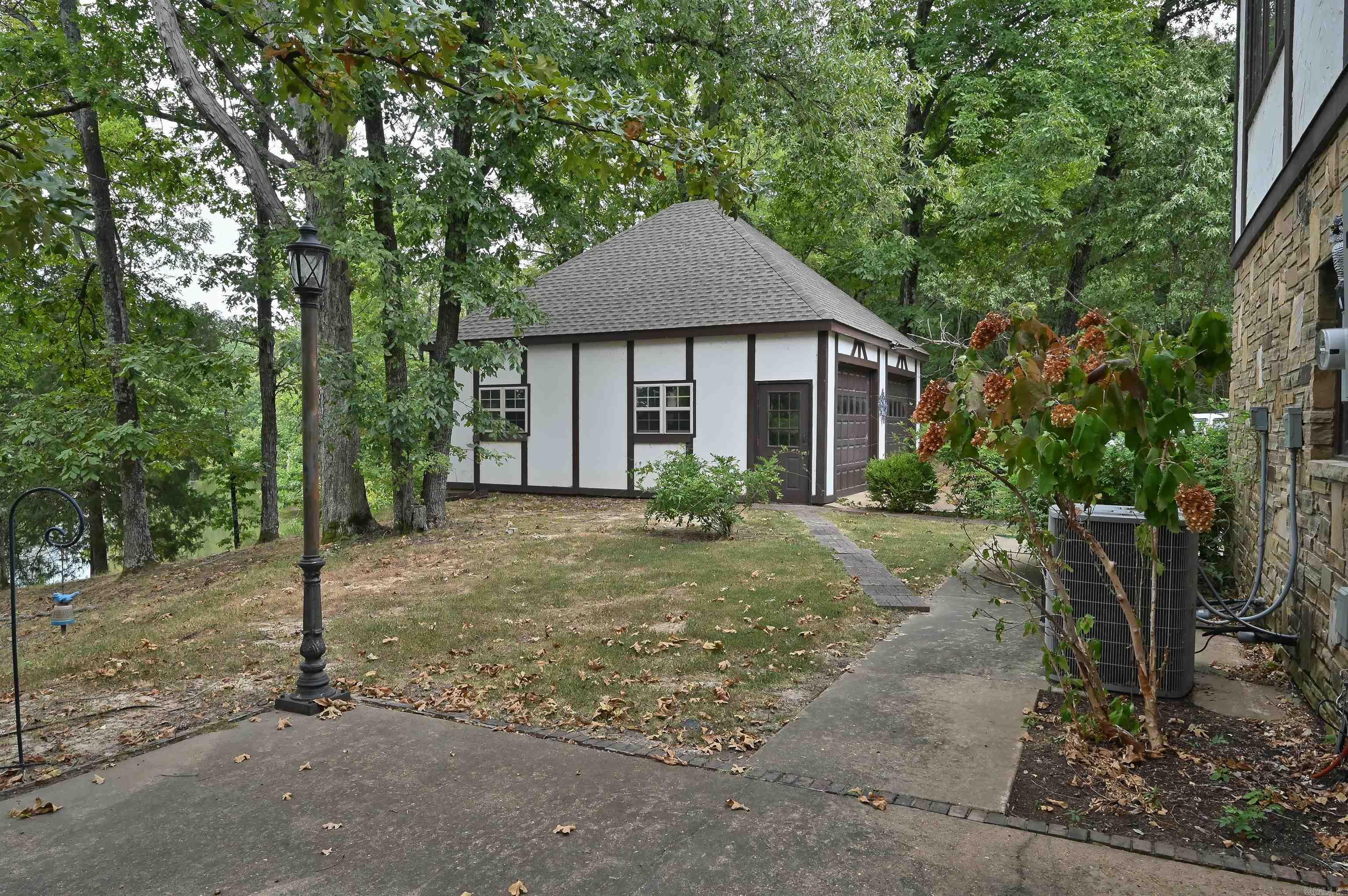 1920 Airpark Rd Wynne, AR 72396-1811