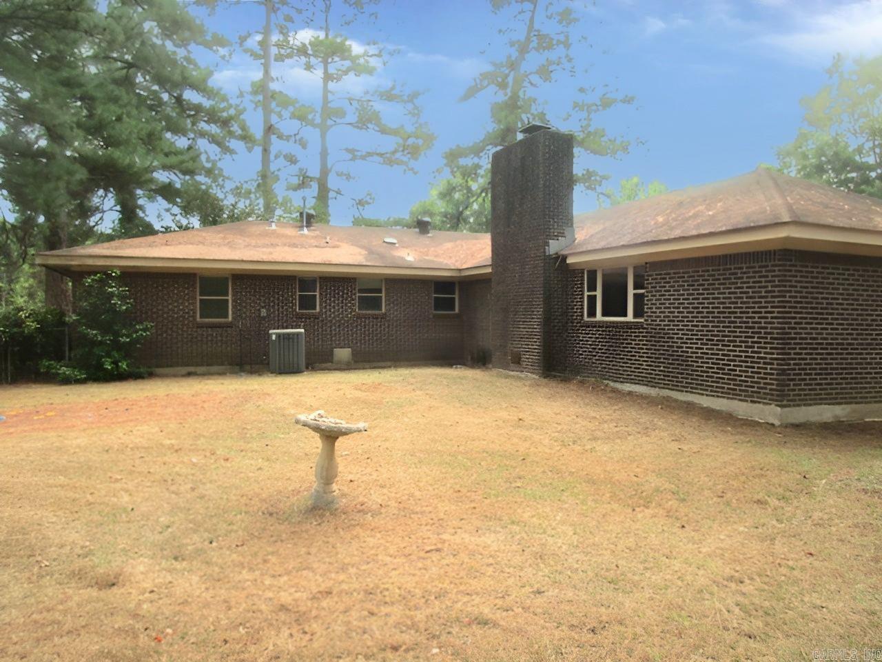 7438 Suburbia  Pine Bluff, AR