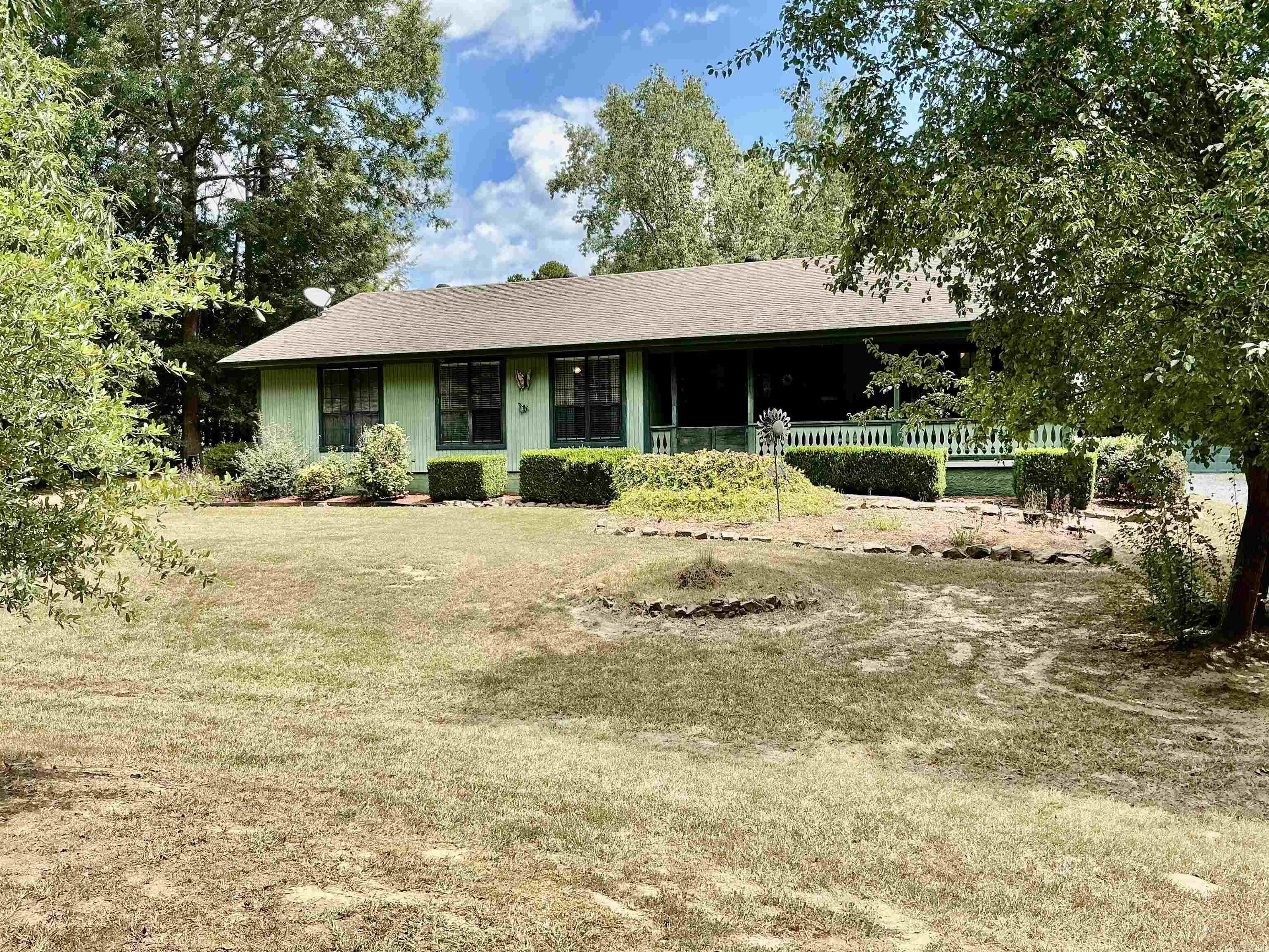 14 Charlotte  Mayflower, AR