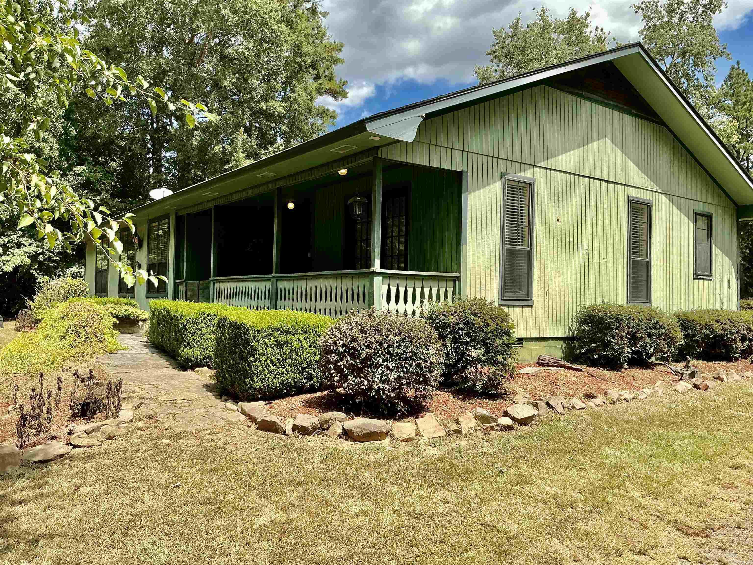 14 Charlotte  Mayflower, AR