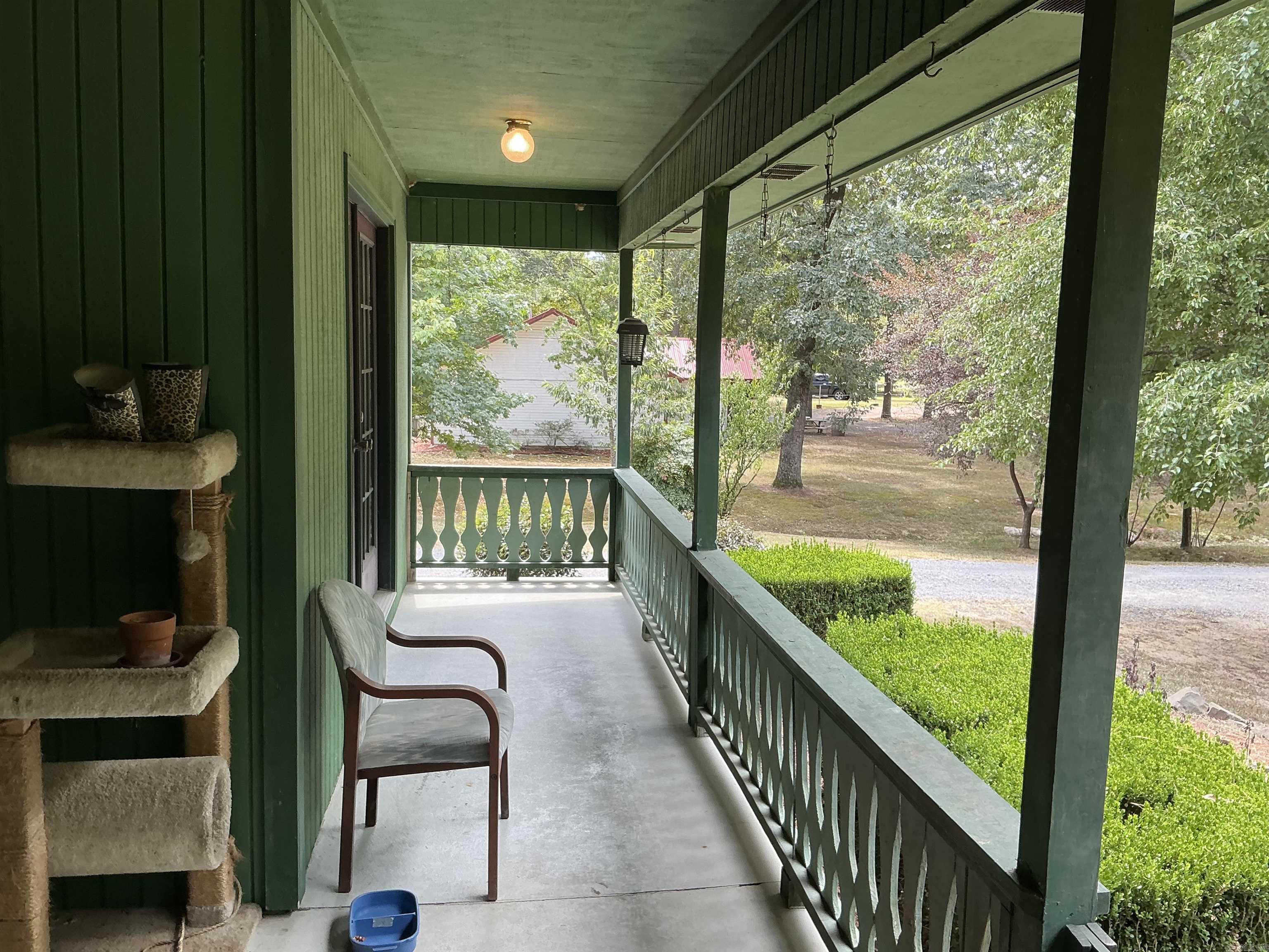 14 Charlotte  Mayflower, AR