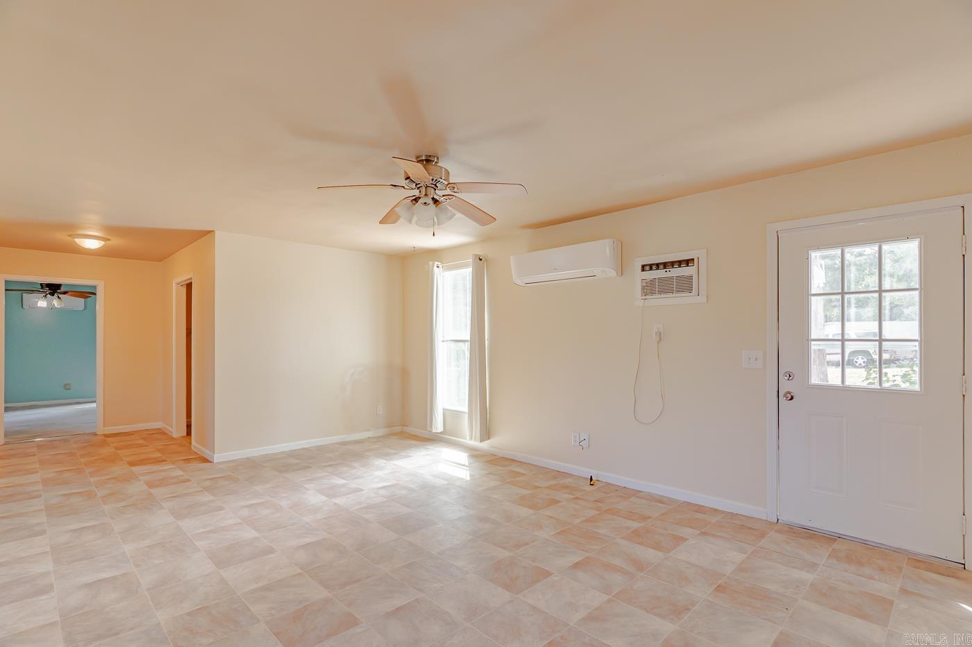 73 W Piper Lane  Salesville, AR