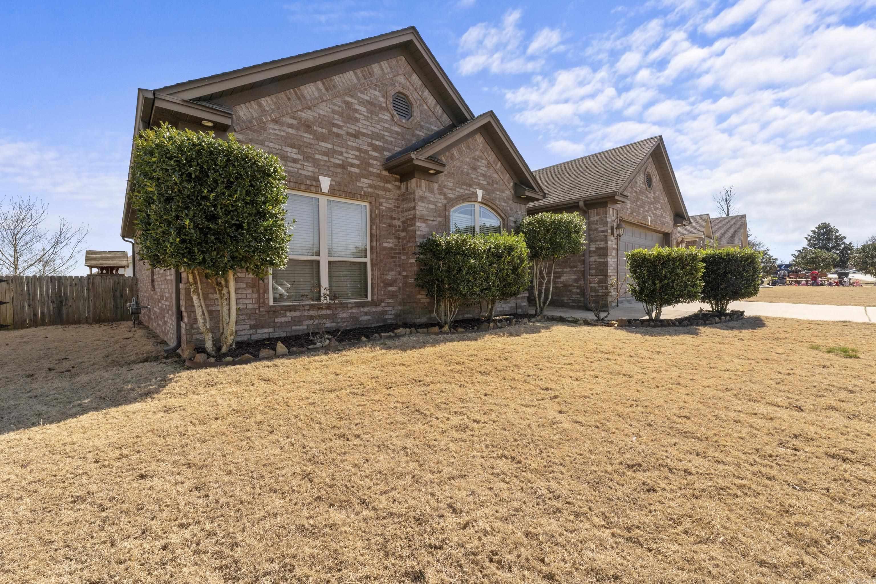 2000 Airborn Drive Jacksonville, AR 72076